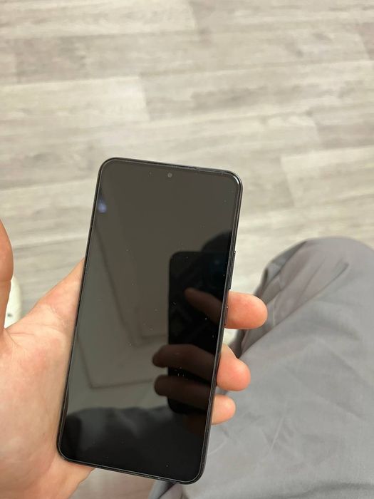 Обменяю Samsung s22