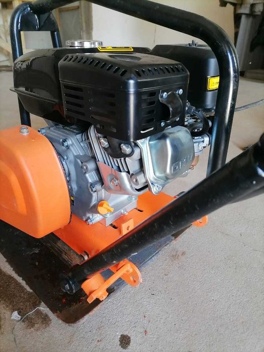 Продается вибро плита