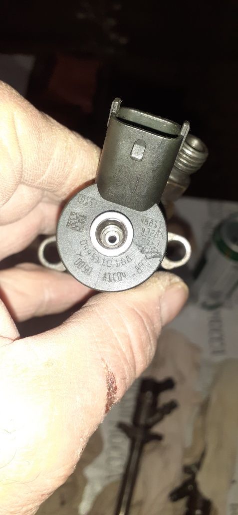 Продавам Дюзи за Пежо 307
