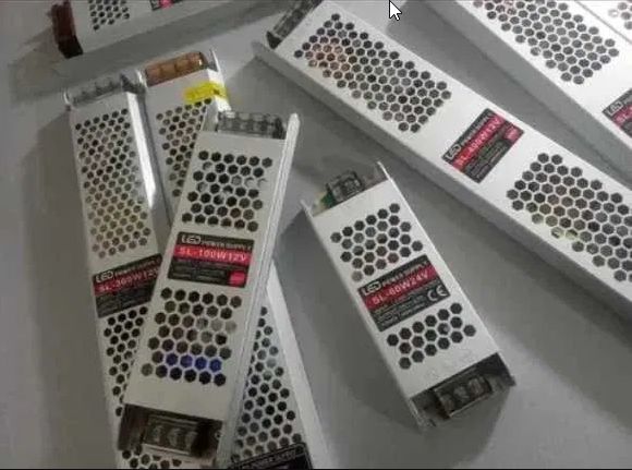 Для видео-наблюдения или oт LED диодов * блок питания - адаптер *