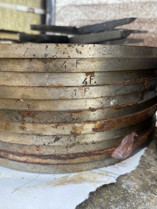 Ножове и решетки от професионална месомелачка