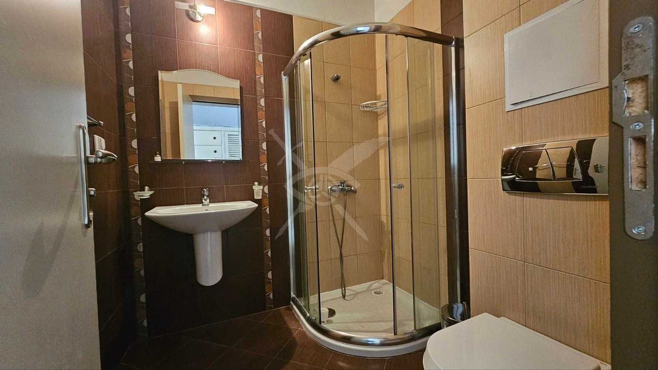 Продава се Тристаен апартамент в с. Лозенец, Област Бургас - 162 кв.м за 1408 €/кв.м - Снимка #2