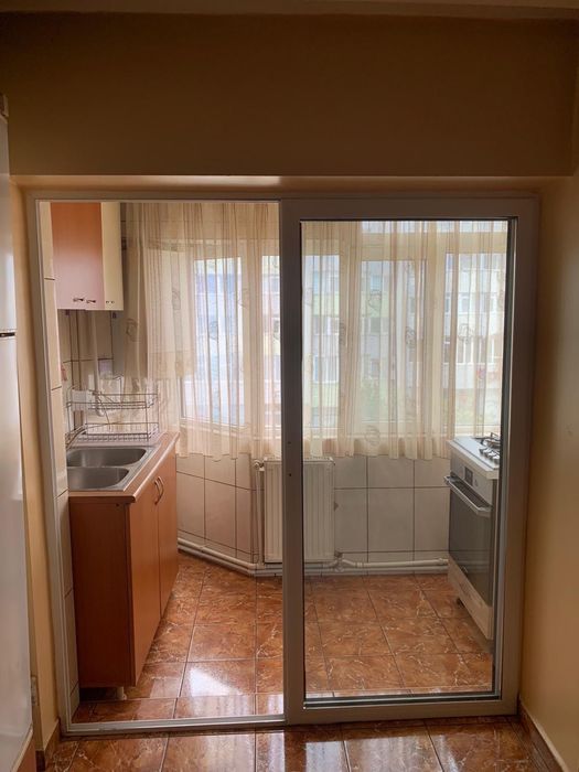 Apartament 3 camere, N. Titulescu, decomandat, vis-a-vis de Kaufland