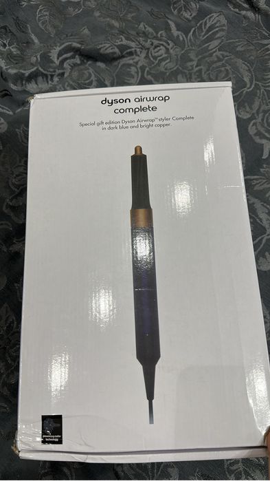 Dyson airwrap complete