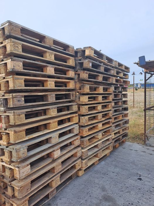 Vând paleti euro și NON euro