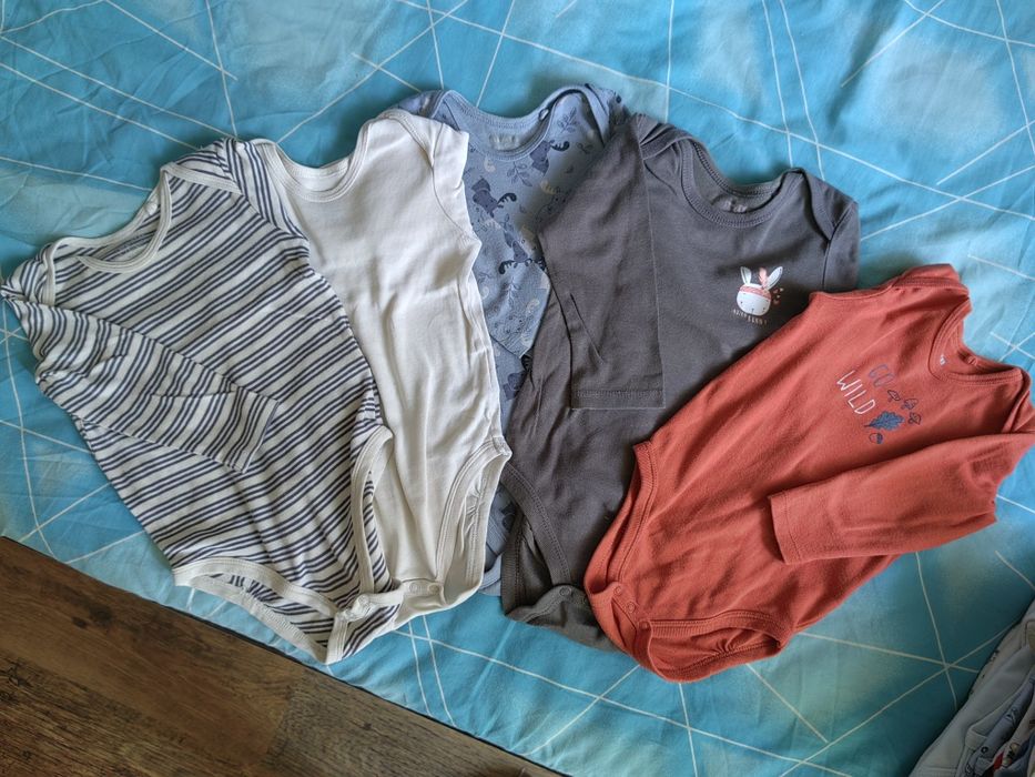 Бебешки дрешки 9-12м