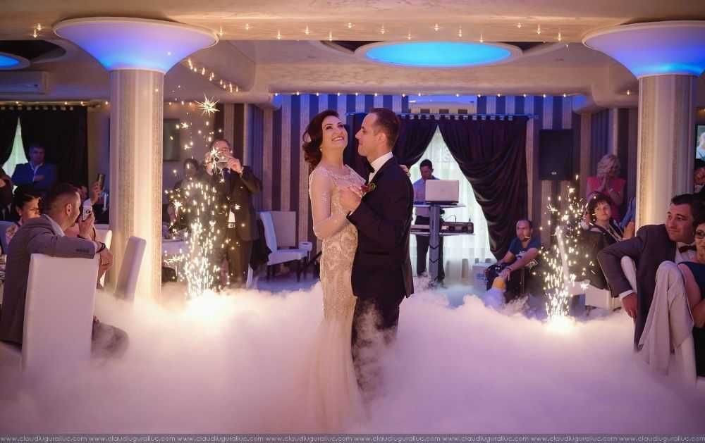 Fum Greu/BarCocktail-uri/SelfieVideo360/Oglindă magică/FotoVideo/Artif