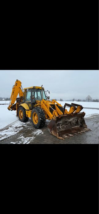 Buldoexcavator JCB 4 cx impecabil  6200 ore de functionare