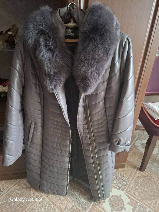 Продам женское пальто