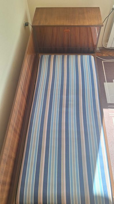 Единично легло с ракла и матрак