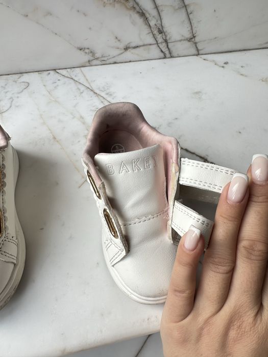 Оригинални детски маратонки за момиче Ted baker 21.5 размер