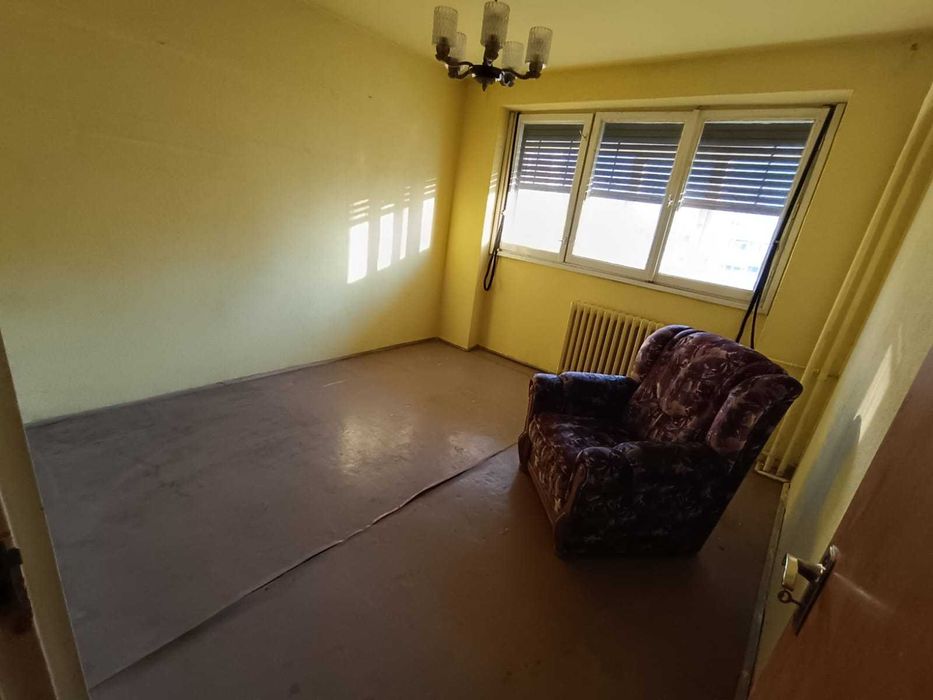 Apartament 3 camere  70mp decomandat la soseaua PRINCIPALA Pantelimon