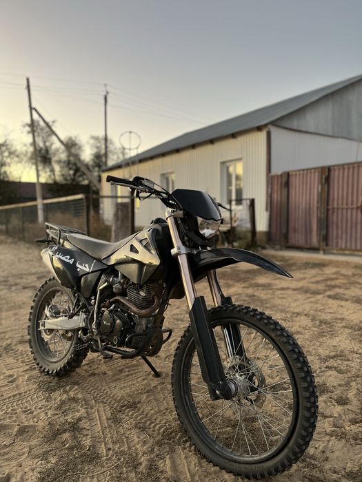 Мото сатылады немесе айфонга ауыстырады