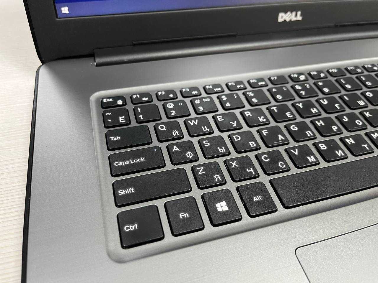 Большой Экран Dell Inspiron 17 Core i3/ОЗУ 8/SSD 256/HDd 1Tb