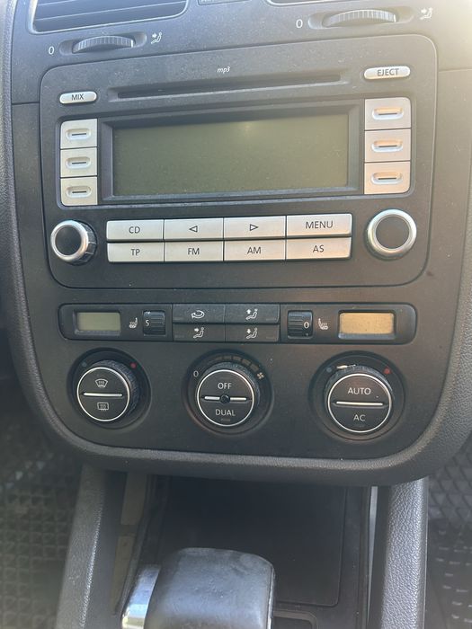 Голф 5 1,9тди БЛС 105кс на части/VW golf 5 1,9tdi BLS 105ks na chasti