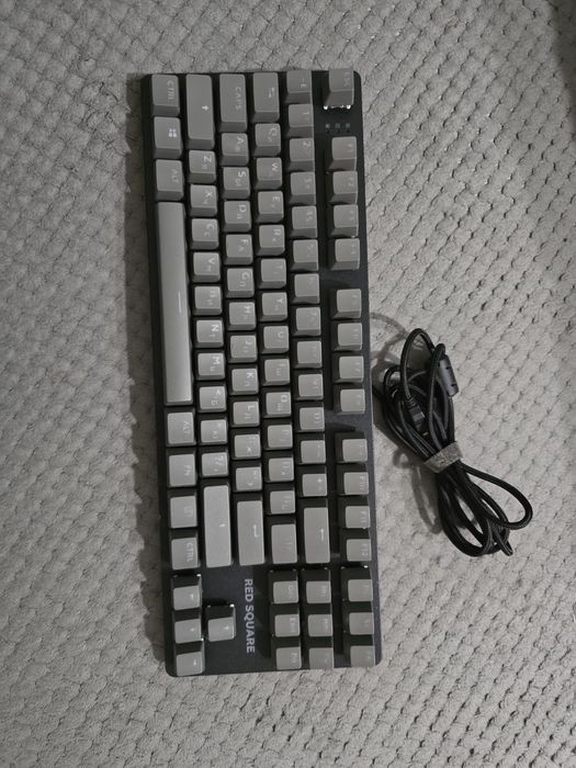 Продам клавиатуру Red Square Keyrox TKL