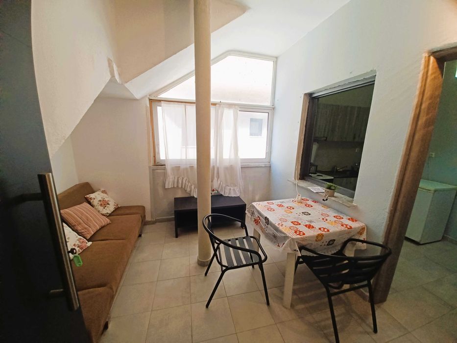 Продава 6 апартамента за бизнес туризъм до морето ПаралияВрасна,Гърция