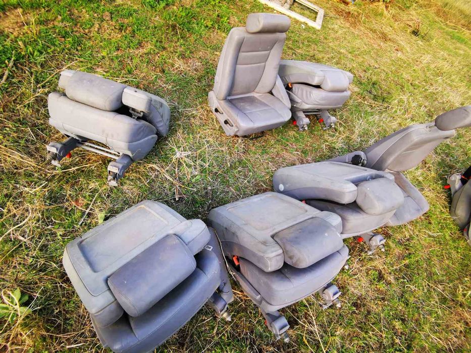 Седалки Mercedes Vito V class салон W638