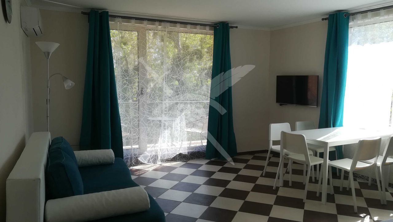 Продава се Двустаен апартамент в Созопол - 83 кв.м за 1175 €/кв.м - Снимка #1