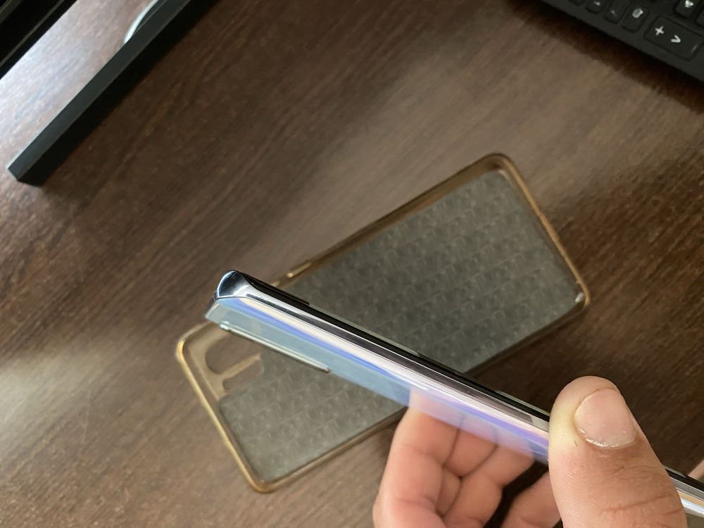 Vând Huawei P30 Pro , 256 8Ram , imprcabil