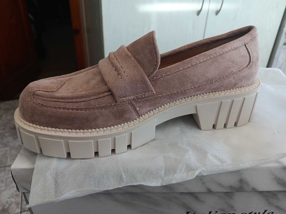 Дамски обувки НОВИ