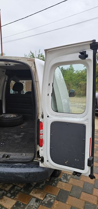 Uși CADDY AN 2012 culoare alb