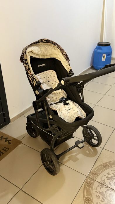 Продам детскую коляску Babyton