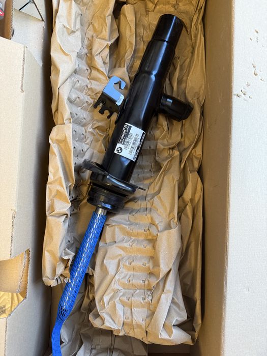 Amortizor fata dreapta BMW F30, F31, F32, F36, F20 - Original