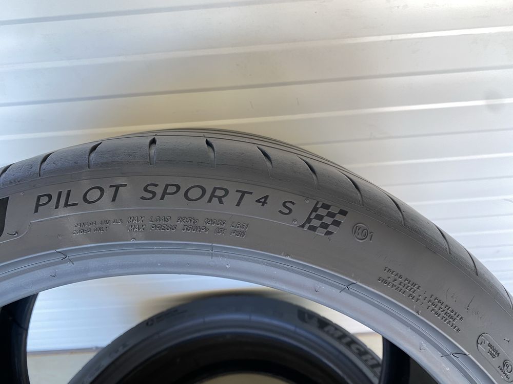 2бр Летни гуми 315/30/zr21/Michelin pilot Sport 4S/dot0720г/4.5мм