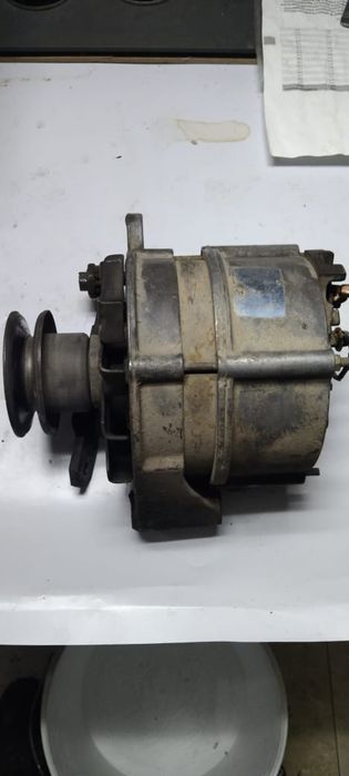 Продам стартер и генератор