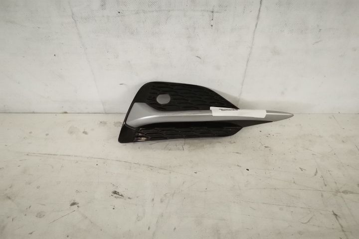 Оригинална решетка със сензор дясно в добро състояние Нисан Кашкай / N