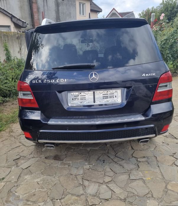 Dezmembrez Mercedes Benz Glk 250 cdi, Amg line, 138.000 km.