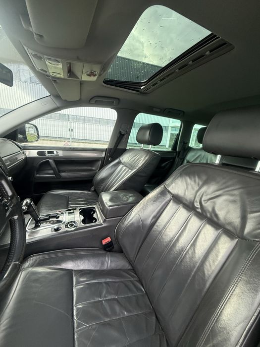 Vw Touareg 3.0tdi BKS facelift 2008 automat pe arcuri