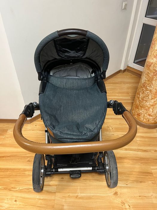 Бебешка количка Mutsy Evo