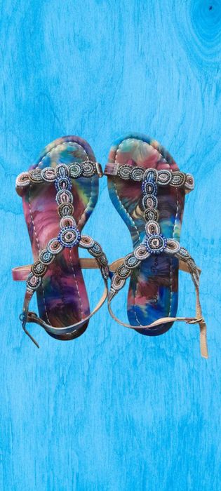 Alma en Pena sandale speciale - albastru multicolor si margele 37