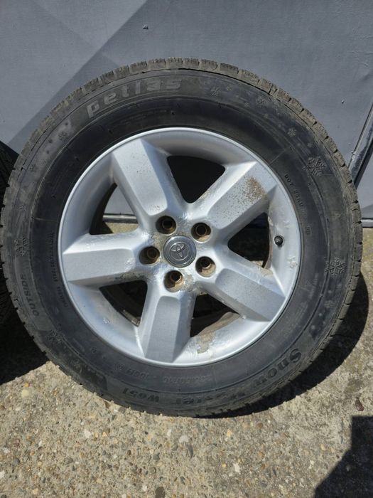 Продавам:Джанти с Зимни Гуми Toyota rav4 16 5х114.3