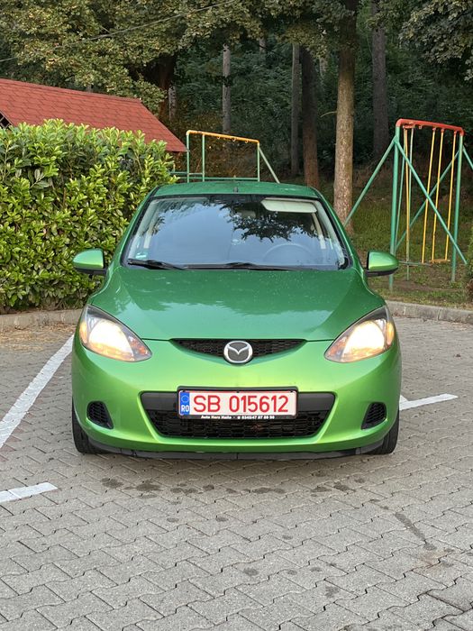 Mazda 2 // 1.3 benzina // An 2010 // 116.000 KM