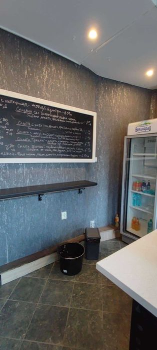 Дава се под наем Магазин в Бургас, Център - 30 кв.м за 255 € - Снимка #2