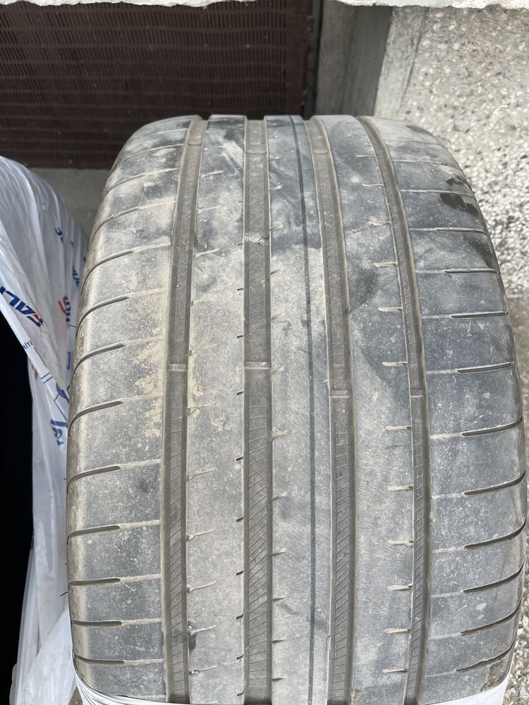Гуми 295/35/21 3бр P Zero, Goodyear цената е за 3бр Летни Q7 audi