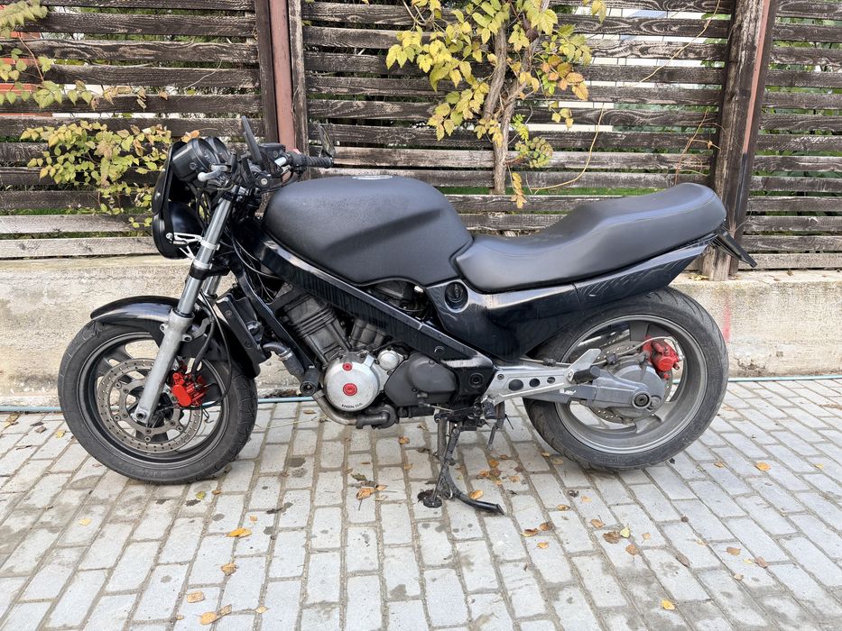 Honda NTV650 cafe racer