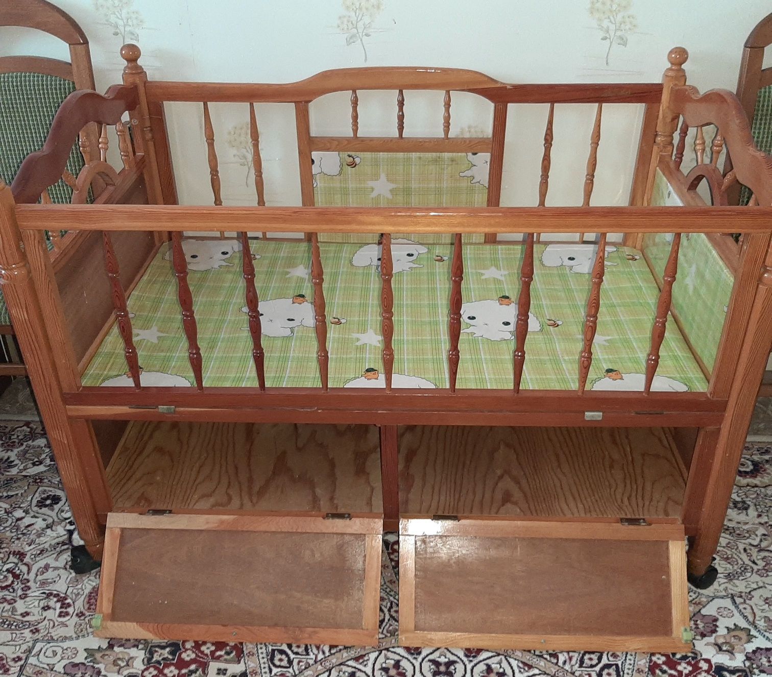 Кровать для новорождённыхых