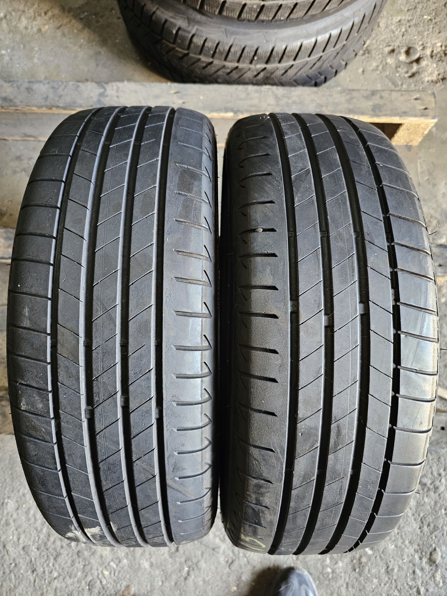 2 anvelope vara 185 55 15 Bridgestone 2020