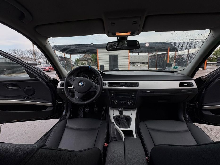 Vând sau schimb BMW e90