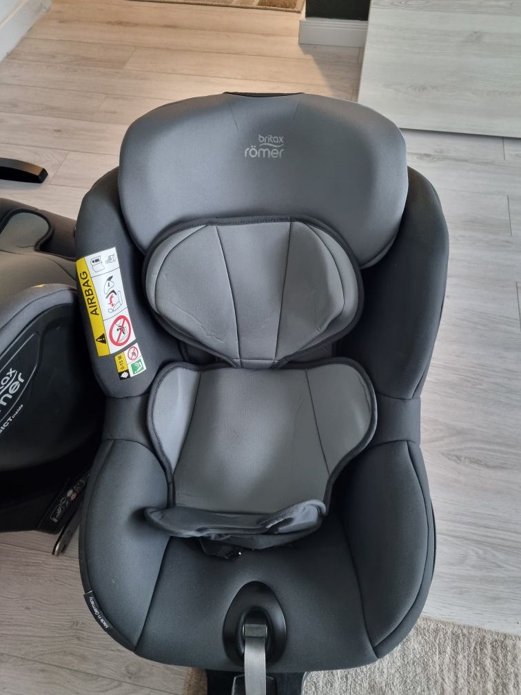 Scaun auto rotativ  Britax Romer dualfix  i-size