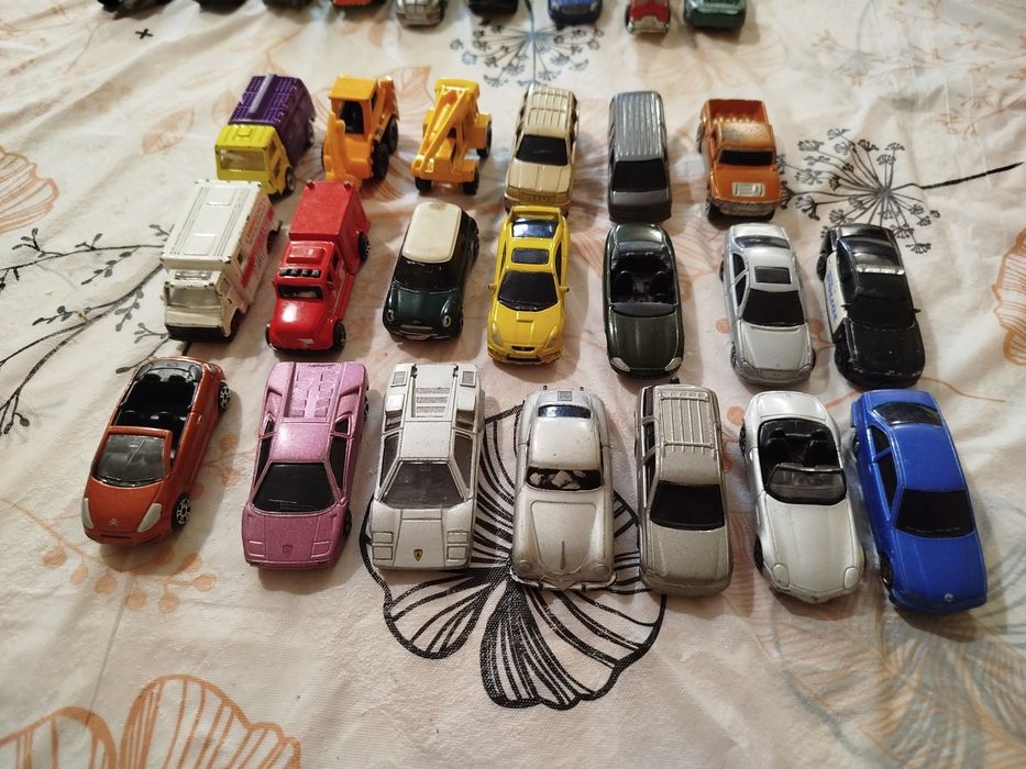 Колички Maisto 20 бр