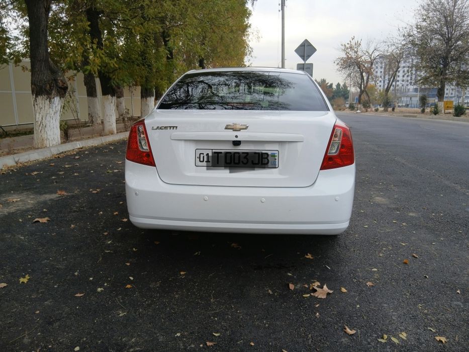 Gentra avtomat 3 pozitsiya oq sotiladi