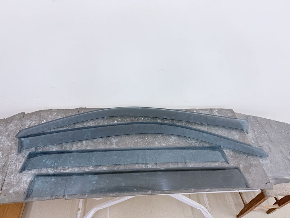 Ветровики на прадо 150 б/у