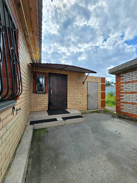 продается дом Тепличная