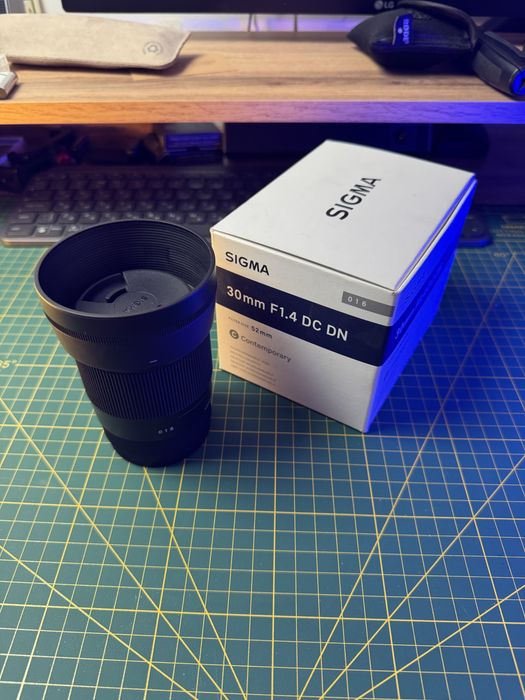 Продам Sigma 30mm F1.4 для Sony