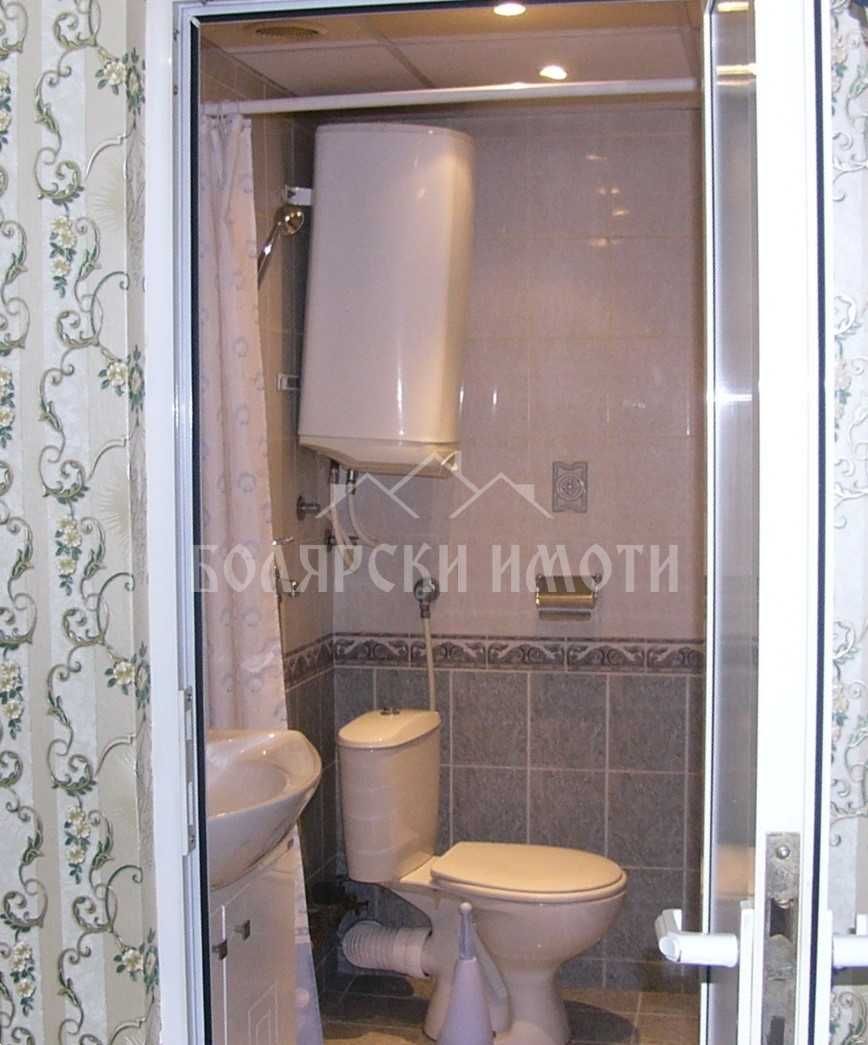 Южен двустаен в близост до Центъра
